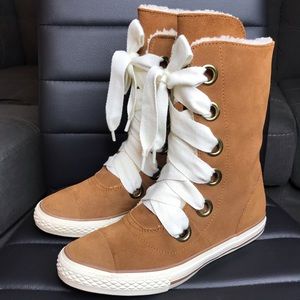 converse sherpa boots